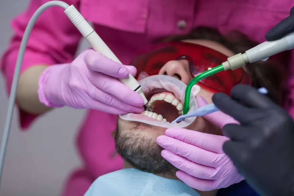 expert dentists in brisbane doing their job